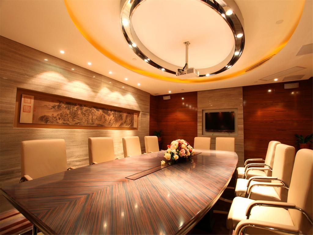New Grand Dynasty Hotel Chaoyang  Exterior photo
