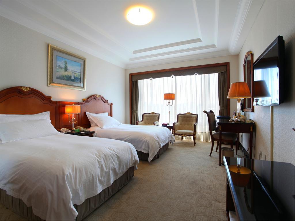 New Grand Dynasty Hotel Chaoyang  Exterior photo